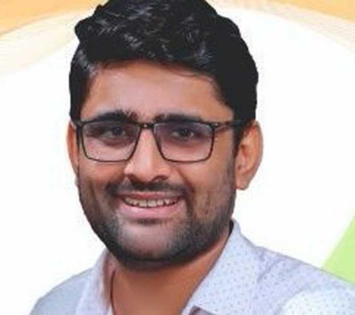 गुजरात में आप नेता ने प्रदेश भाजपा अध्यक्ष पर कार्यकर्ता को धमकाने का आरोप लगाया